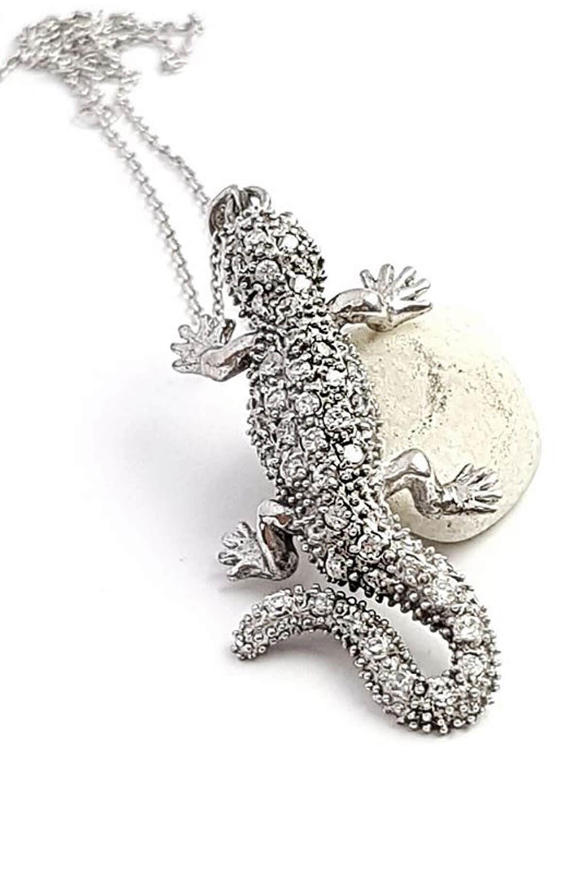 Oseshop İguana Beyaz Zirkon Taşlı 925 Ayar Kararmayan Figürlü Forse Zincir Kadın Gümüş Kolye 45 cm