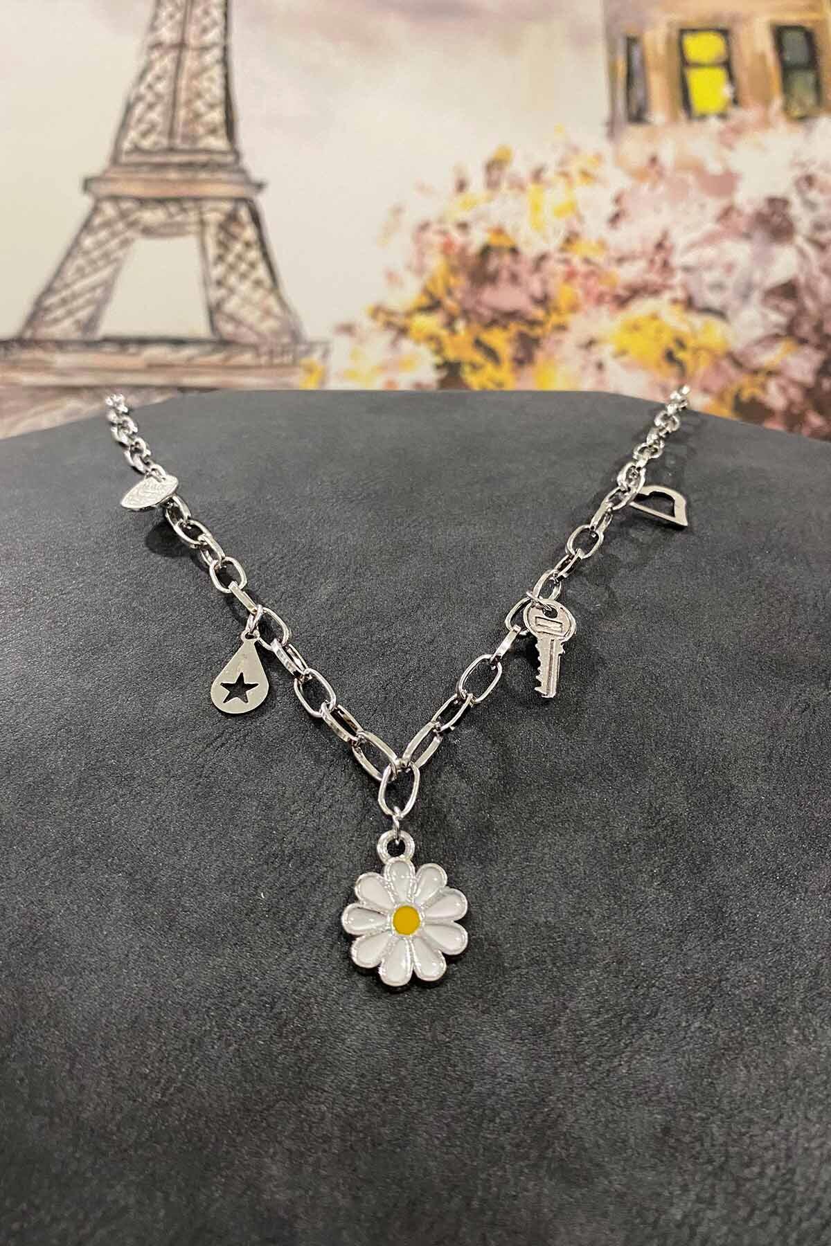 Hediye Paketim Ataç Papatyalı Beyaz - Sarı 925 Ayar Kararmayan Zincir Kadın Gümüş Kolye 40 cm