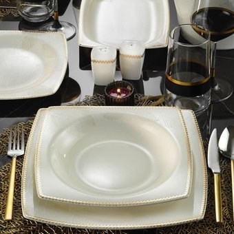 Kütahya Porselen Mare 62 Parça 12 Kişilik Desenli Porselen Kare Yemek Takımı