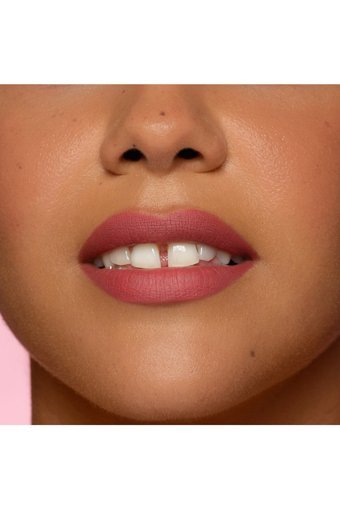Huda Beauty Rusty Pink Asansörlü İnce Mat Dudak Kalemi Gül Kurusu