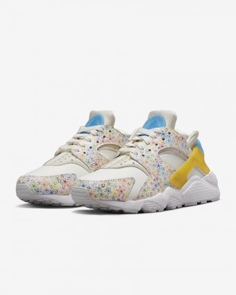 Nike Air Huarache DV3209-100 Ortopedik Bağcıklı Kadın Günlük Ayakkabı Beyaz
