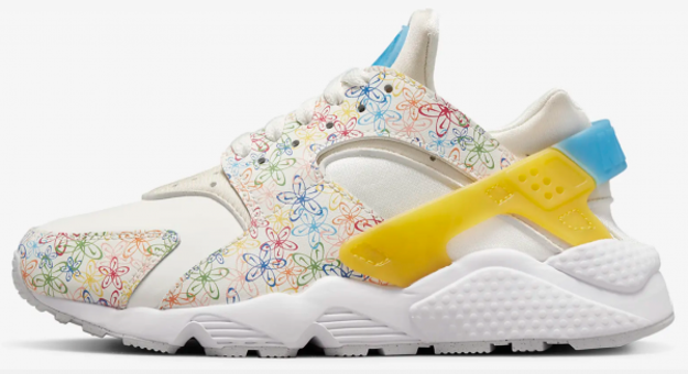 Nike Air Huarache DV3209-100 Ortopedik Bağcıklı Kadın Günlük Ayakkabı Beyaz