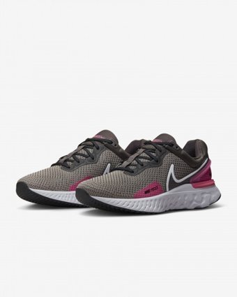 Nike React Miler 3 DD0490-200 Bağcıklı Erkek Koşu Ayakkabısı Kahverengi