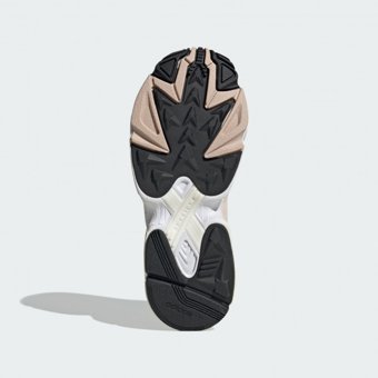 Adidas Falcon IE8203 Ortopedik Bağcıklı Kadın Günlük Ayakkabı Bej