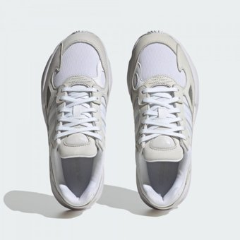Adidas Falcon IG5732 Ortopedik Bağcıklı Kadın Günlük Ayakkabı Beyaz