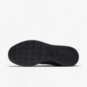 Nike Tanjun 812655-002 Bağcıklı Kadın Günlük Ayakkabı Siyah