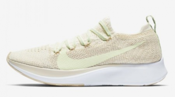 Nike Zoom FLY Flyknit AR4562-200 Ortopedik Bağcıklı Kadın Koşu Ayakkabısı Krem