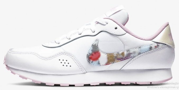 Nike MD Valiant CN8555-100 Bağcıklı Kız Çocuk Günlük Ayakkabı Beyaz