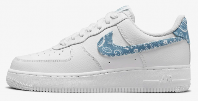 Nike Air Force 1 '07 Essential DH4406-100 Bağcıklı Kadın Günlük Ayakkabı Beyaz