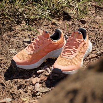 Adidas Tracefinder IE5913 Ortopedik Bağcıklı Traxion Kadın Outdoor Ayakkabısı Turuncu