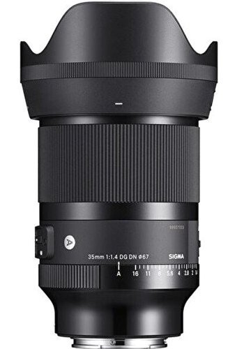 Sigma 35 mm f/1.4 Lens