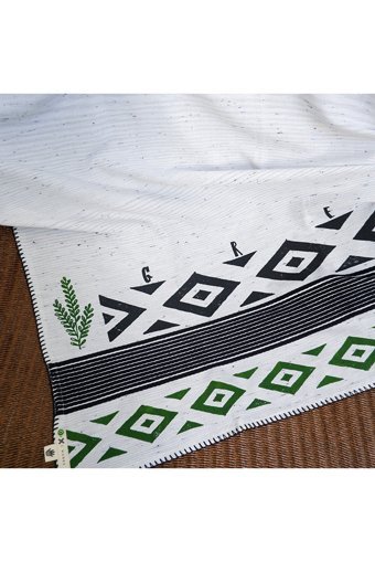 3x3 Works Green Love Keten Plaj Havlusu Beyaz Siyah