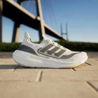 Adidas Ultraboost Light ID3281 Ortopedik Bağcıklı Erkek Koşu Ayakkabısı Beyaz
