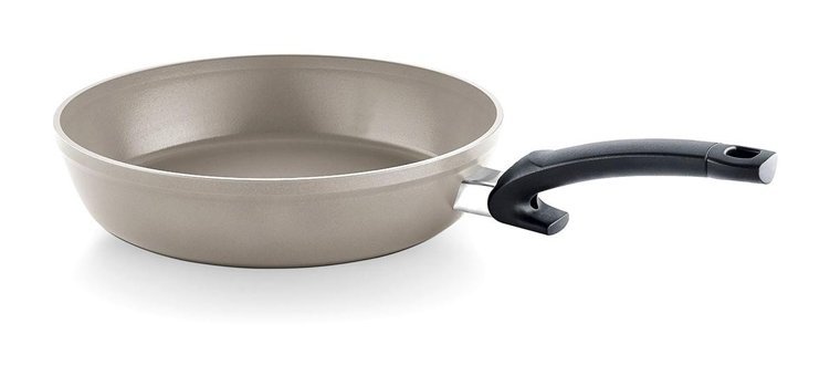 Fissler Ceratal Comfort Plastik Saplı Alüminyum 20 cm Düz Tava Gri