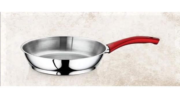 Yıldız Çelik Plastik Saplı Çelik 22 cm Düz Tava Gri