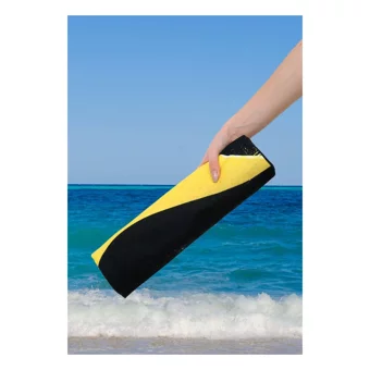 Dogo Mare Black and Yellow Batman Plaj Havlusu Çok Renkli