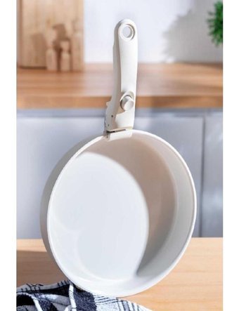 Acar Ultimate Pro BFT-05943 Plastik Saplı Alüminyum 24 cm Düz Tava Beyaz
