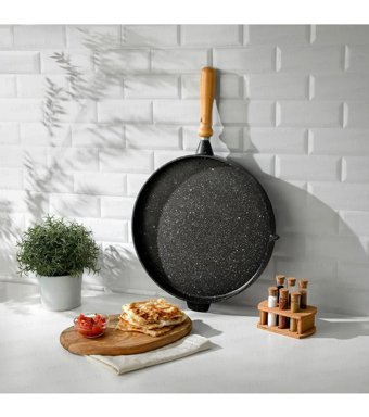 Nehir Ahşap Saplı Alüminyum 33 cm Gözleme Tava Siyah