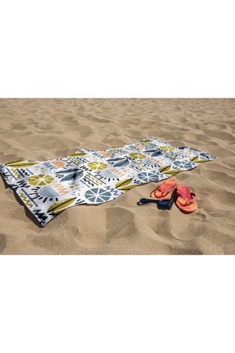 Beyzateks Tekstil 75x150 cm Pamuklu Plaj Havlusu Çok Renkli