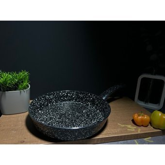 Bena Life Plastik Saplı Alüminyum 24 cm Düz Tava Siyah