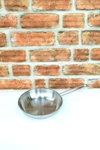 Elegancev Kapsül Taban Metal Saplı Çelik 16 cm Sos Tava Gri