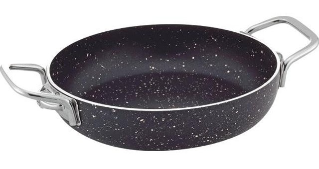 Cantef No:18 Metal Kulplu Alüminyum 18 cm Düz Tava Siyah