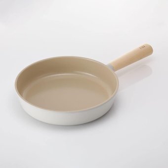 Gfc Life Store Fika Ahşap Saplı Alüminyum 26 cm Düz Tava Krem