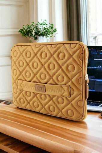 Qub Club Kapitone 13-13.3 inç Kapitone Deri Su Geçirmez Kılıf Laptop Çantası Taba
