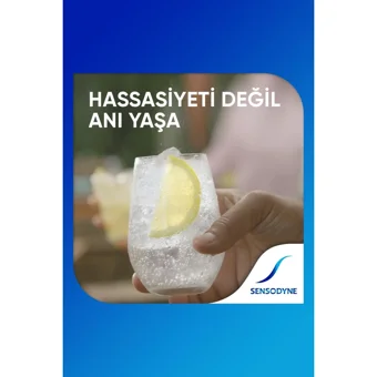 Sensodyne Onarım ve Koruma Beyazlatıcı Naneli Florürlü Diş Macunu 4x75 ml