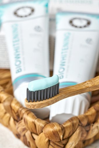 Blanco Claro Prebiyotik Aktif Içerikli Aloa Vera Organik Florürlü Diş Macunu 2x75 ml