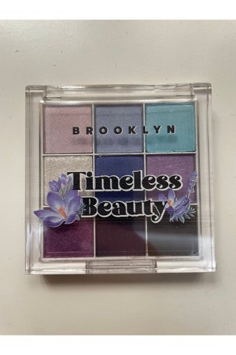 Brooklyn 9 Renk Toz Işıltılı - Mat Far Paleti