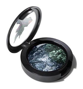 M.A.C Disney Favorileri : Maleficent Toz Işıltılı Tekli Göz Farı