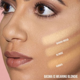 Huda Beauty Easy Bake and Snatch Blondie Yağsız Sabitleyici Kompakt Pudra