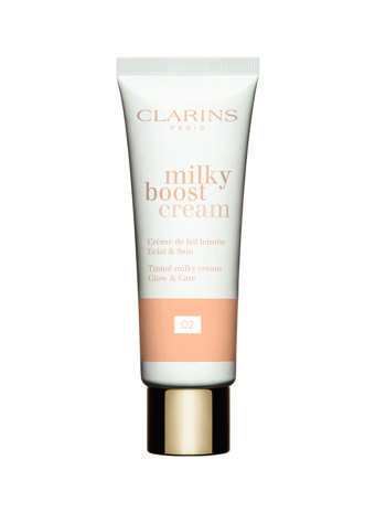 Clarins Milky Boost 02 Tüm Ciltler İçin Işıltılı BB Krem Orta Ton