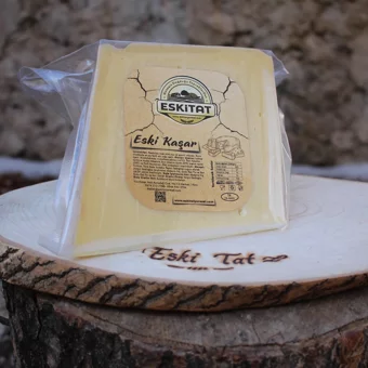Eski Tat Kars Eski Kaşar Peyniri 1 kg