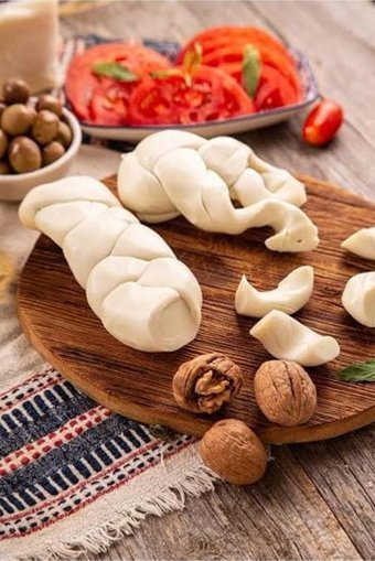 Velioğluşavak Tam Yağlı Örgü İnek Peyniri 2 kg