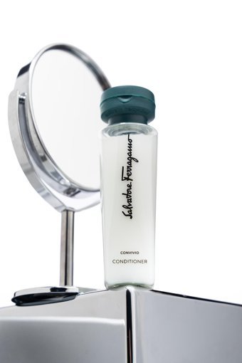Salvatore Ferragamo Convivio Nemlendirici Tüm Saçlar İçin Unisex Saç Kremi 50 ml