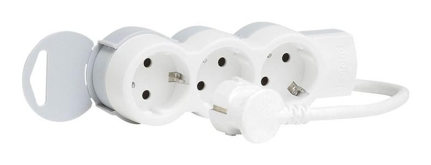 Legrand 695001 3'lü Soket 1.5 metre USB Kablolu Çiftli Akım Korumalı Priz
