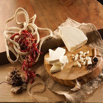 Bahar Çiftliği Tulum İnek Peyniri 500 gr