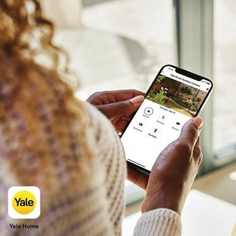 Yale SV-OC-1A-W Analog 1 Kameralı Gece Görüşlü Zoom İç Mekan Kablolu Güvenlik Kamerası