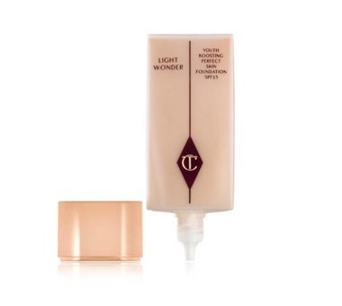 Charlotte Tilbury Light Wonder 3 Fair Güneş Koruyuculu Krem Tüp Fondöten 30 ml