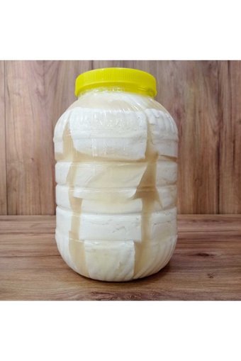 Burağın Bahçesi Tam Yağlı Salamura Keçi Peyniri 4.5 kg