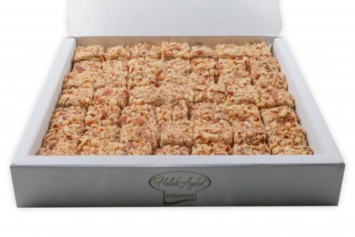 Haluk Aydın Kuruyemiş Badem Kaplı-Baklava Fındık Kremalı Lokum 700 gr