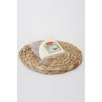 Atilla Çelebi Özgül Erzincan Yöresel Tulum İnek Peyniri 350 gr