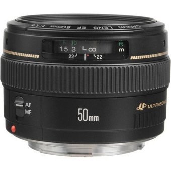 Canon EF 50 mm f/1.4 Macro Lens