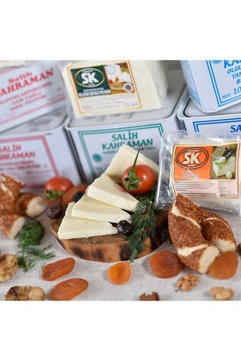 Ezinem Tam Yağlı Klasik Teneke Ezine İnek Peyniri 2.5 kg