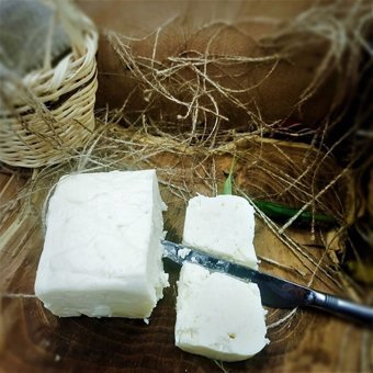 Akalp Tam Yağlı Ezine İnek Peyniri 500 gr