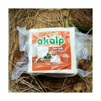 Akalp Tam Yağlı Ezine İnek Peyniri 500 gr
