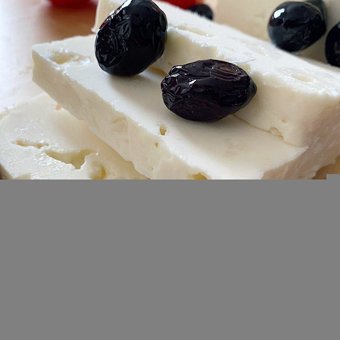 Zeytin Ana Sert Beyaz İnek Peyniri 600 gr