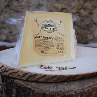 Eski Tat Kars Eski Kaşar Peyniri 500 gr
